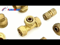 Fittings di compressione a legame croce di polietilene con certificazione ISO