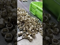 Fittings di compressione in ottone Pex Crimp smontabili per tubi d'acqua a più strati Pex