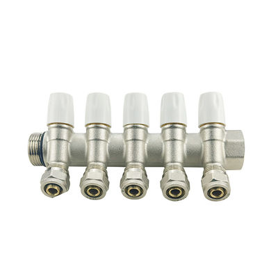 Manifold per il riscaldamento a pavimento 2-6 modi Manifold per l'acqua in ottone 3/4 